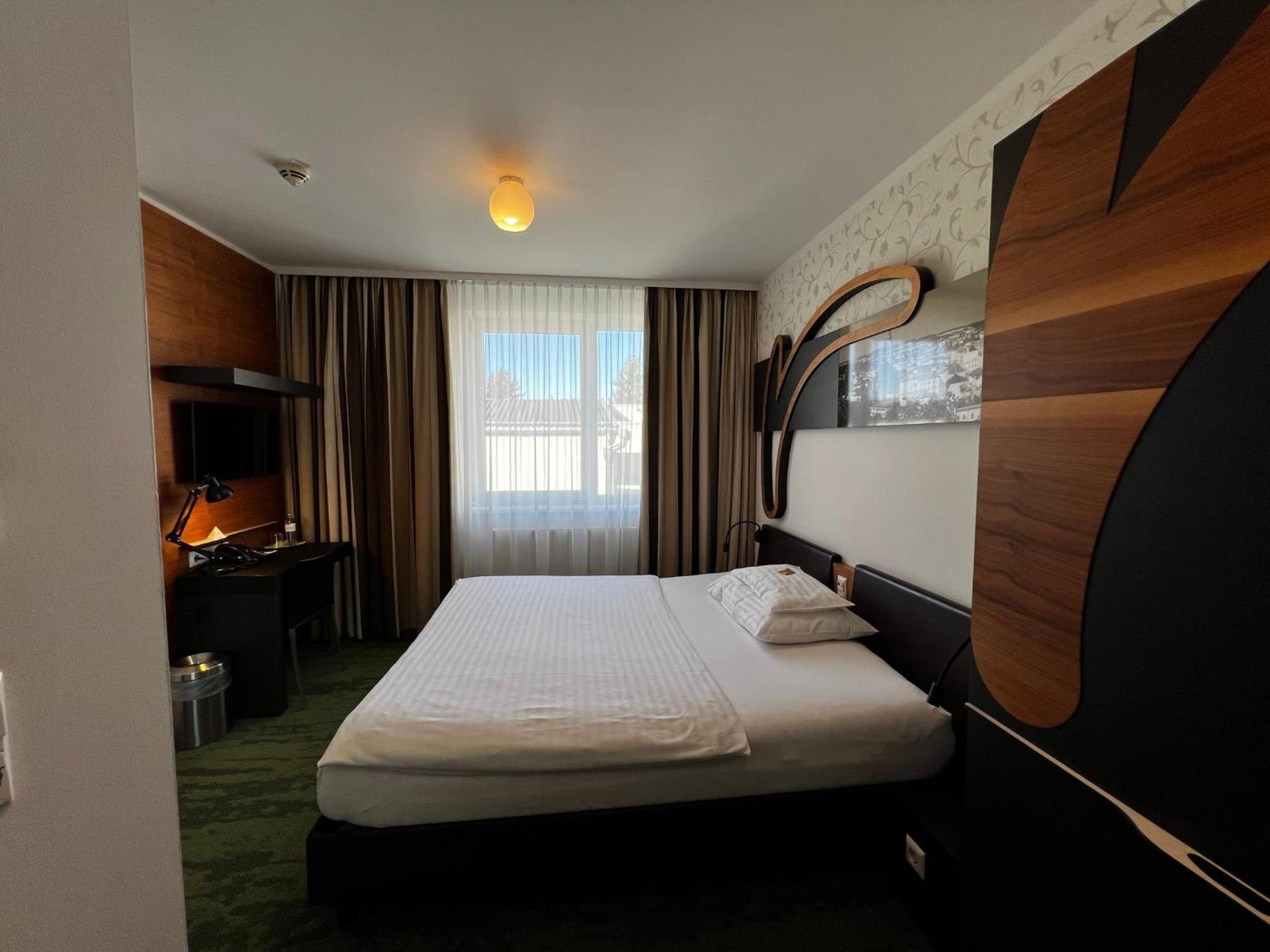 H+ Hotel Ried Ried im Innkreis Extérieur photo