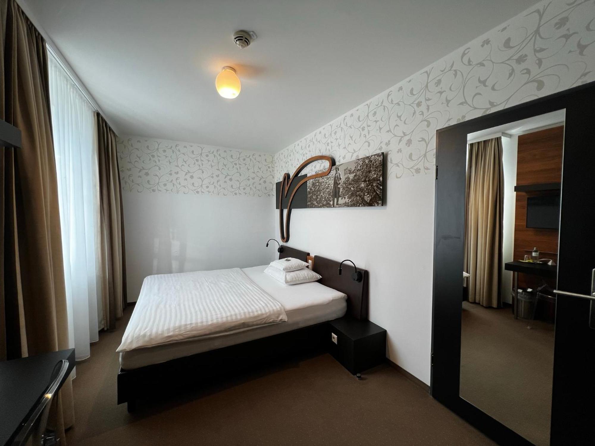 H+ Hotel Ried Ried im Innkreis Extérieur photo